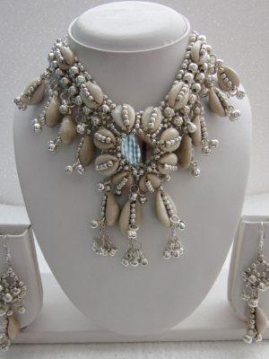 Cowrie Shell Choker Collar Tribal Fashion Gypsy Boho Wiccan Punk kuchi Necklace f1425