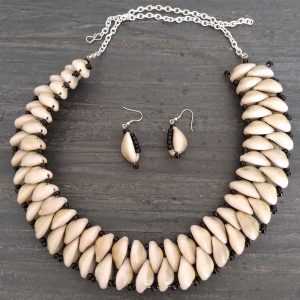 f1685_2 Gothic Handmade Choker Collar Chunky Cowrie Fashion Shell Necklace Set f1685