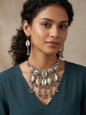 Cowrie Choker Oxidized Necklace f1557