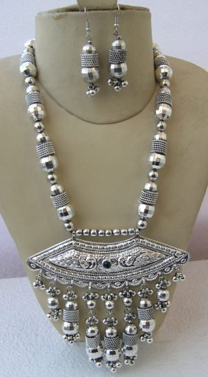 COSTUME JEWELRY Fancy Dress Necklace Earring Goth f1144