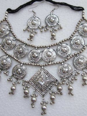 Stylish Navratri Special Necklace Jewellery Set With Earrings Set For Women f1362