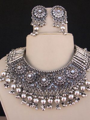 Handmade Opera Necklace kr79