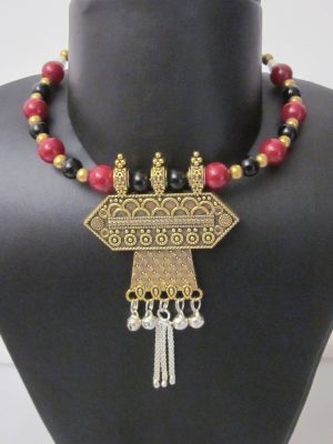 Golden Oxidized Pendant Tassel Necklace nk398