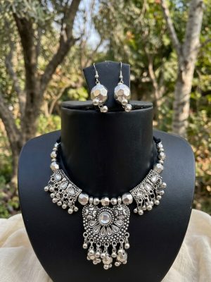 Costume Jewelry Tribal Kuchi Gypsy Belly Dance Gothic nk46
