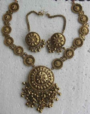 y20 Designed a Kutchi Work Jewellery Log Set for Navratri Golden Oxidized y20