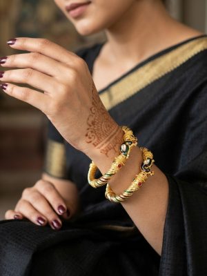 Golden Bracelets y9038