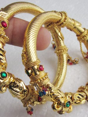 Golden Bracelets y9044