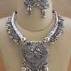 Fashion Jewelry Artisan Necklace Earrings f491