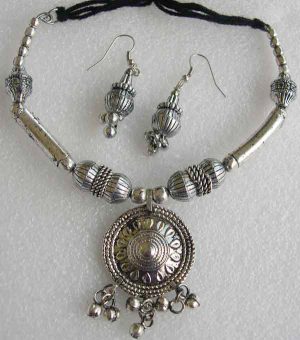 Designed a Kutchi Work Jewellery Garba Set for Navratri y180