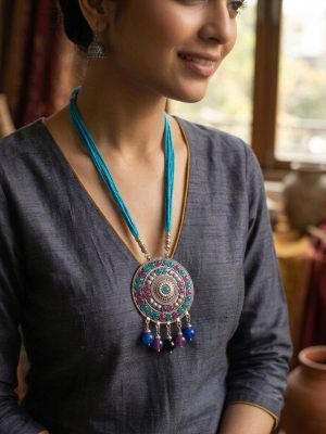 f1714_1 Oxidized Necklace