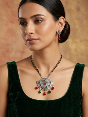 f1742 Ethnic Tribal Necklace