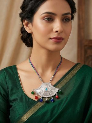 f1743 Silver Oxidized Cord Neck